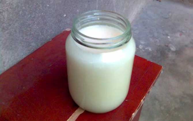 真蜂蜜大概多少錢一斤?最便宜的都要50元,有些甚至要200多元! 蜂蜜