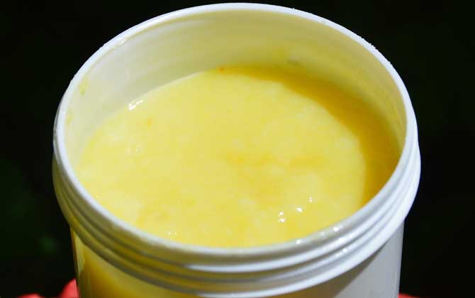 吃蜂王漿一個月后感覺怎么樣?不但體質會變強,膚質也會變好! 蜂王漿