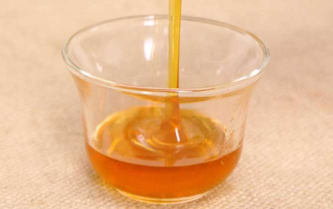 龍眼蜜的作用與功效及食用方法 龍眼蜜