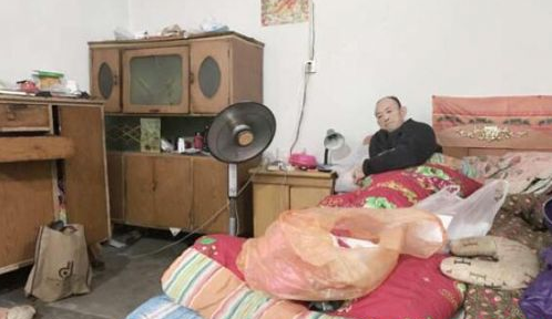 老蜂農(nóng)賈天吉靠養(yǎng)蜂賣蜜治病 蜂農(nóng) 賈天吉 養(yǎng)蜂 蜂蜜