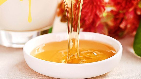 網上買的蜜蜂王是怎樣培養的(蜂王網購回來怎么養殖) 網上買的蜜蜂王是怎樣培養的(蜂王網購回來怎么養殖)