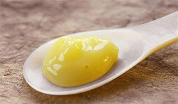 蜂王漿的副作用有哪些(蜂王漿的副作用與禁忌) 蜂王漿的副作用有哪些(蜂王漿的副作用與禁忌)