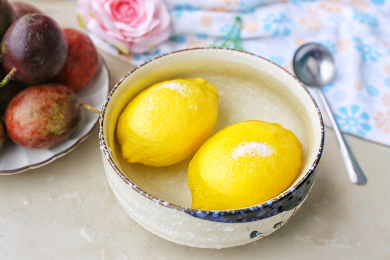 檸檬百香果蜂蜜怎么做（百香果檸檬蜂蜜制作方法竅門(mén)）