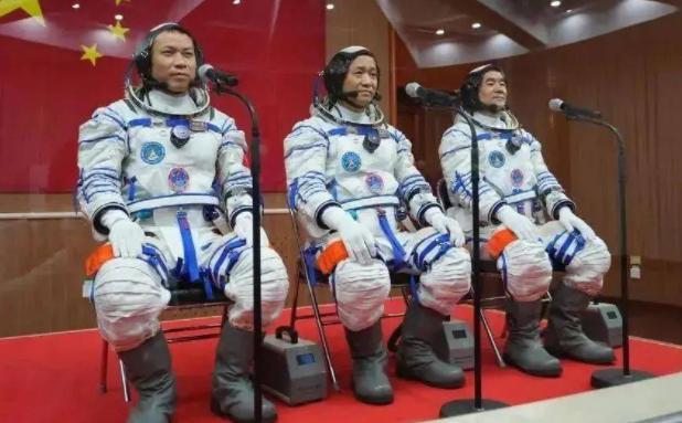 航天員返回后要隔離14天，太空也有病毒嗎？航天員醫學隔離為哪般