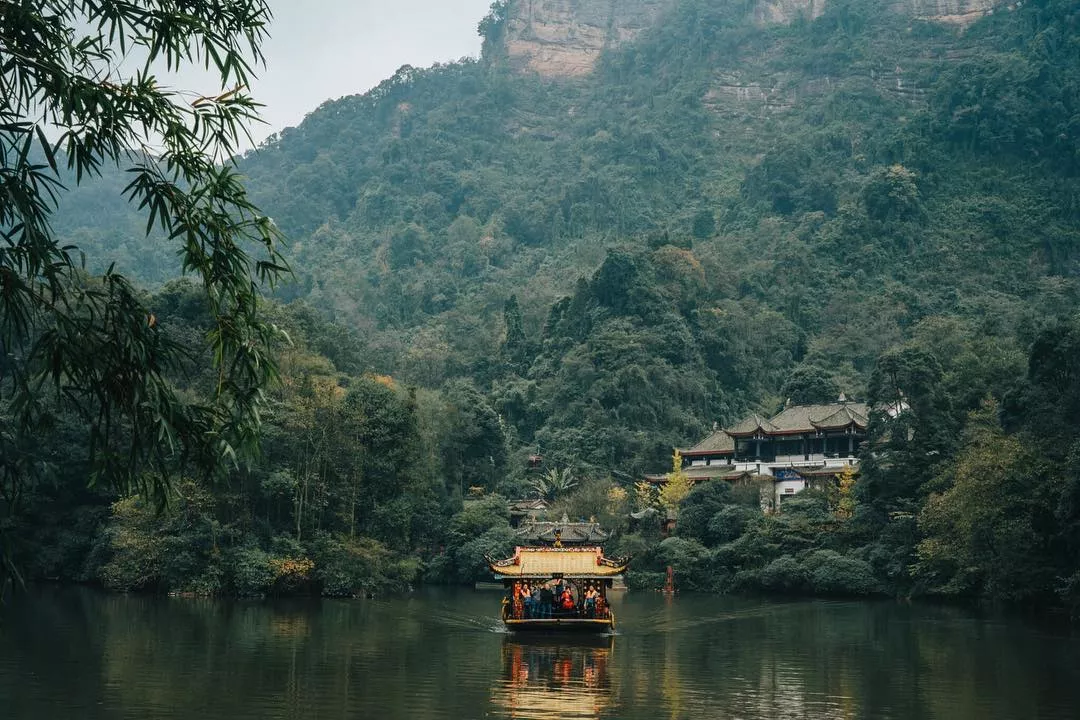 中秋出行！新晉黑馬目的地TOP10，小眾海島、賞秋秘境、文化慢城