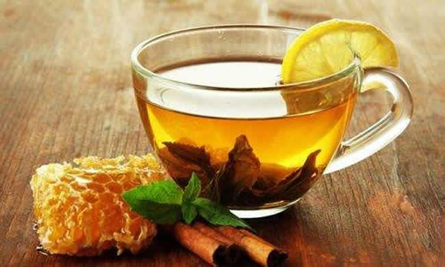 【蜜蜂知識】蜂蜜水的正確喝法及最佳時間