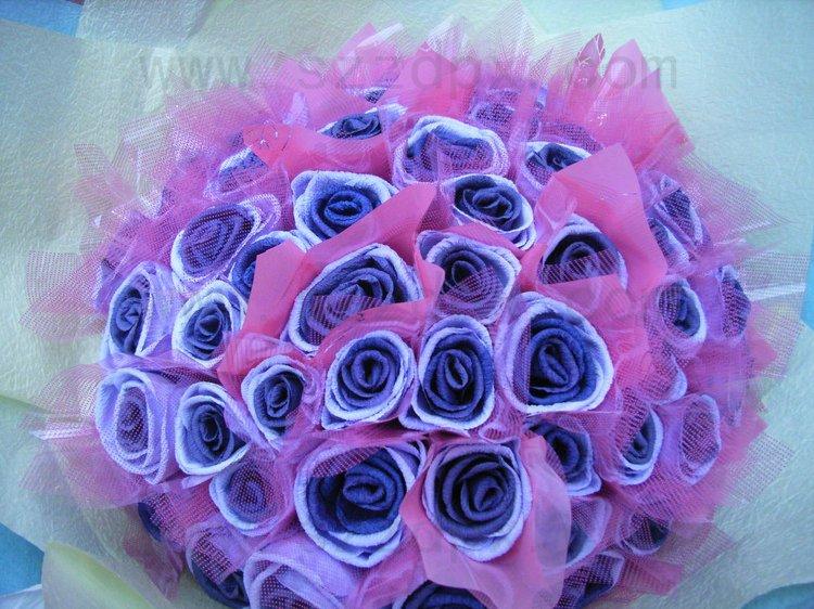 紫玫瑰代表什么意思(紫玫瑰的花語(yǔ)和寓意) 紫玫瑰代表什么意思(紫玫瑰的花語(yǔ)和寓意)