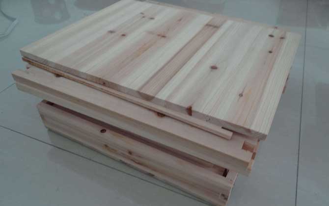 蜂箱為什么要蓋覆布？