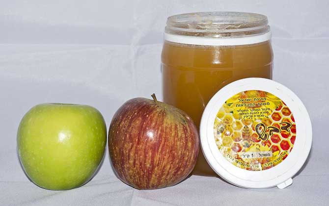 蜂蜜減肥法靠譜嗎？關鍵看食用量，適量喝能減肥，過量反而增肥！