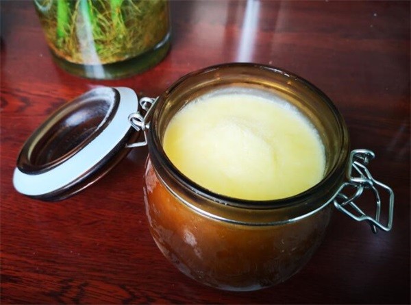 蜂王漿太難吃了無(wú)法下咽，蜂王漿太難喝怎么辦?